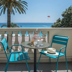 Отель Mercure Marche Aux Fleurs, Ницца